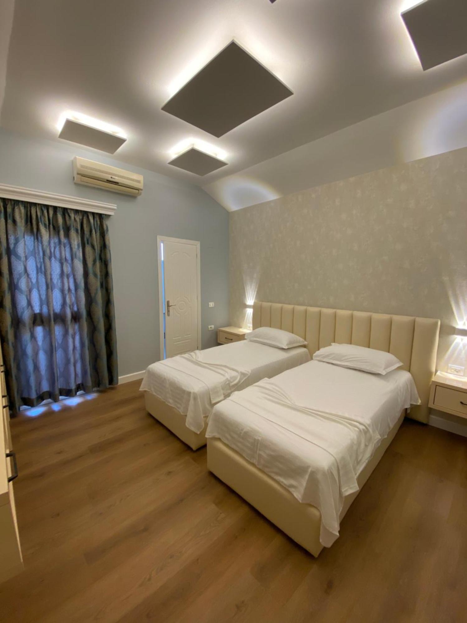 Bliss Boutique Hotel Durrës Exteriör bild