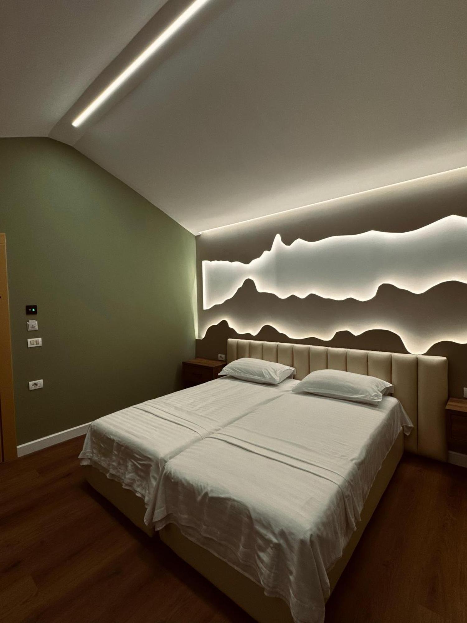 Bliss Boutique Hotel Durrës Exteriör bild