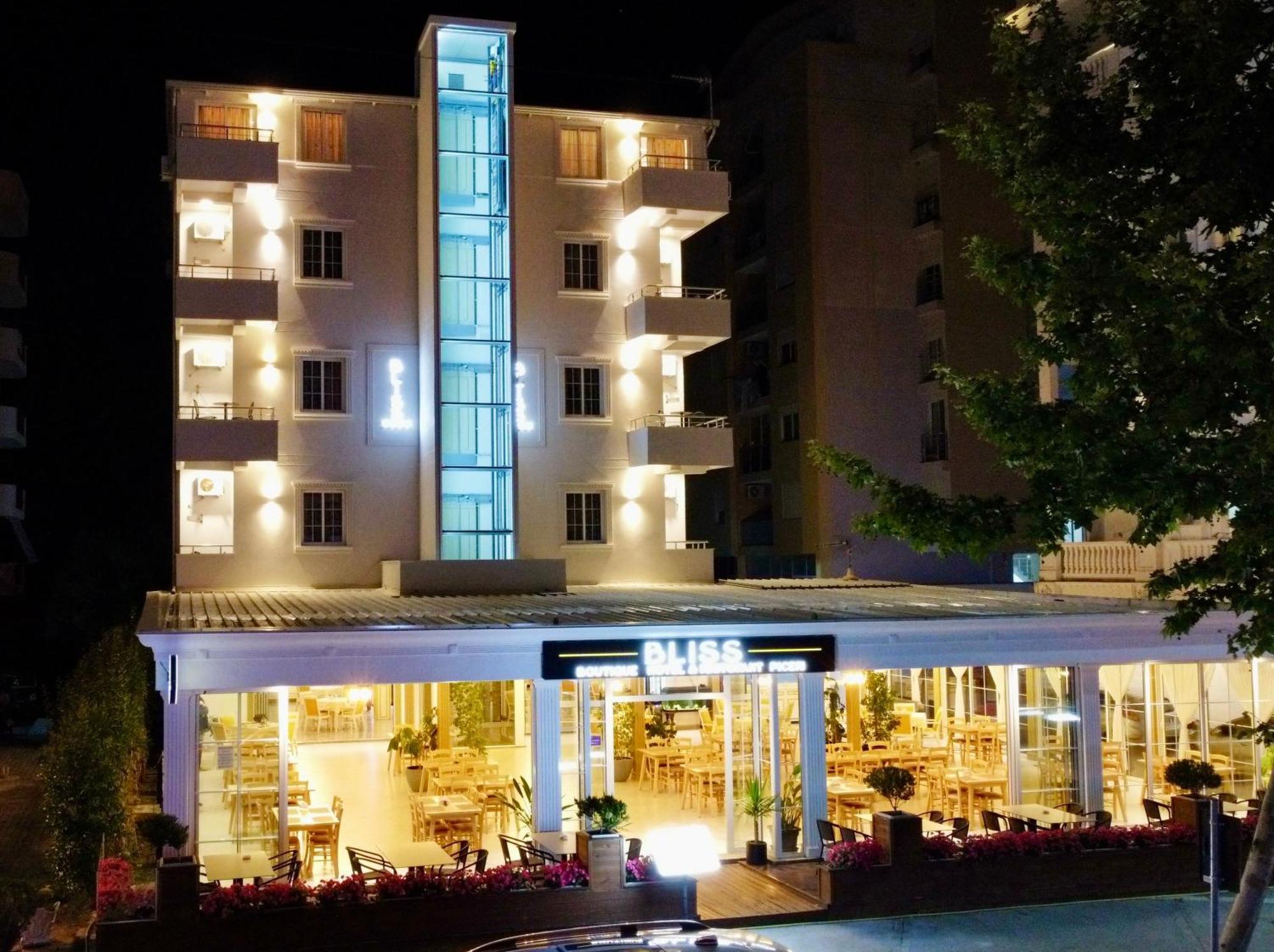 Bliss Boutique Hotel Durrës Exteriör bild